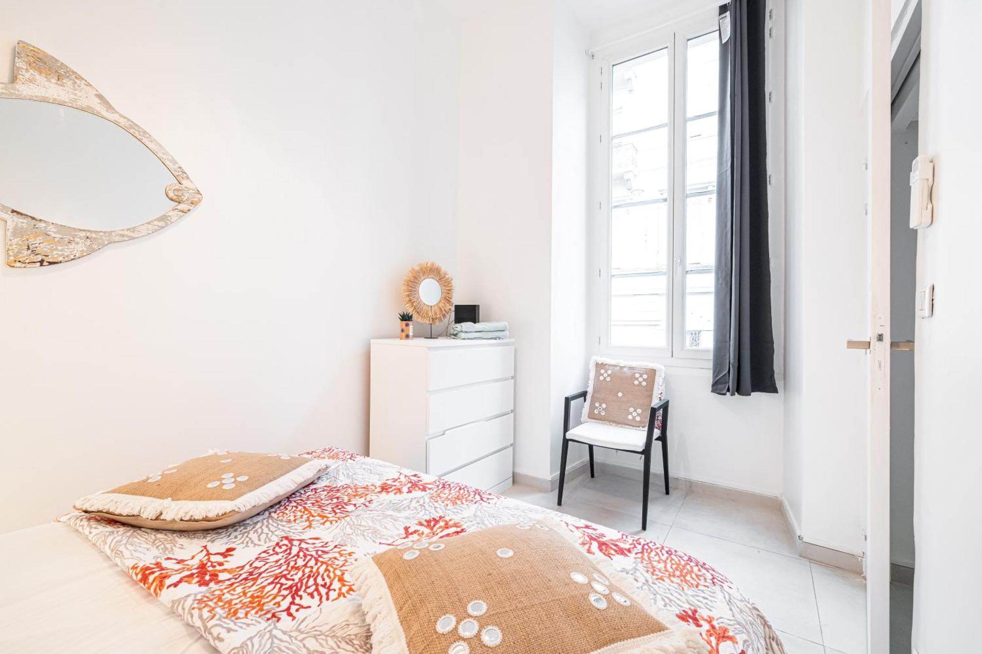 La Petite Chaise Bleue Nice Eksteriør billede